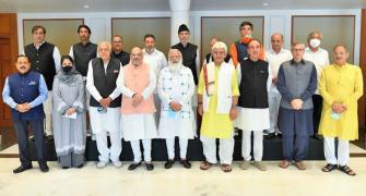 PM meets J-K leaders to chalk out future