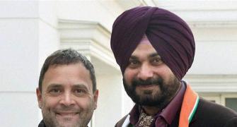 Amid Punjab Cong crisis, Sidhu meets Rahul, Priyanka