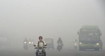Delhi smog: Minister blames farm fires, crackers
