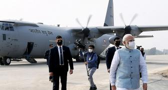 PIX: PM lands on Purvanchal Expressway in IAF plane