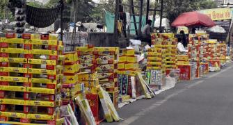 Implement cracker ban strictly: SC warns officials