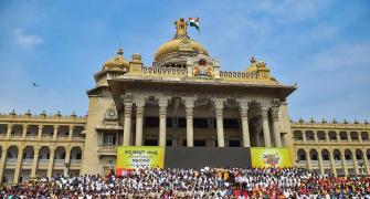 500,000 Kannadigas Sing, Promote Kannada