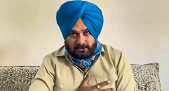 Punjab Cong crisis simmers as Sidhu refuses to budge