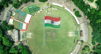 SEE: Largest human formation of waving national flag