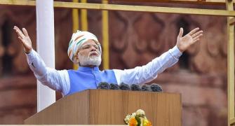 In I-Day speech, Modi lists 5 pledges for next 25 yrs