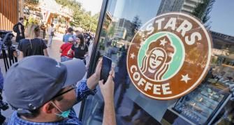 Bye Starbucks, Welcome Stars Coffee