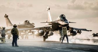 India gives 'LoR' to France to buy 26 Rafale for Navy