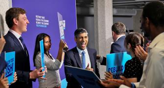 Rishi Sunak wins 2nd round in race to become UK PM