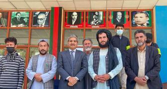 Indian Diplomats Meet With Taliban