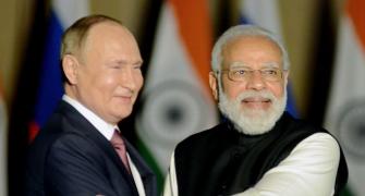 Modi doing right thing: Putin praises 'Make in India'