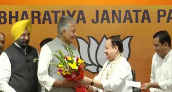 Ex-Congress leader Sunil Jakhar joins BJP