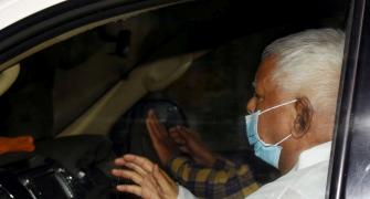 Lalu returns to Patna as Bihar politics heats up