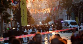 'Bomb attack' rocks busy Istanbul street, 6 killed