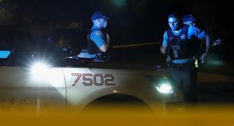 5 killed, including police officer, in shooting in US
