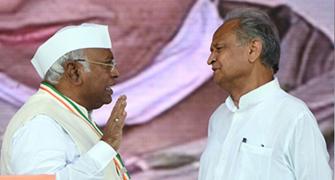 Cong issues show cause notice to 3 Gehlot loyalists