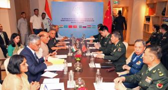 Place boundary in appropriate position in ties: China