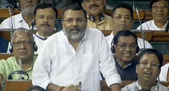 BJP's 'beta, damaad' dig at Sonia Gandhi in LS