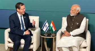 Modi meets Israeli Prez in Dubai, says he supports...