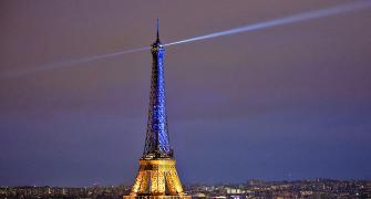 Eiffel Salutes Ukraine On War Anniversary