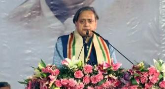 In order not to alienate majority...: Tharoor to Cong