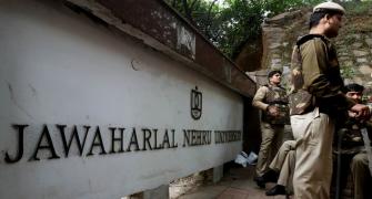 1 held for abduction bid on students at JNU campus 
