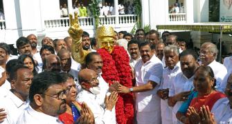 EPS moves SC over leadership row ahead of TN by-poll