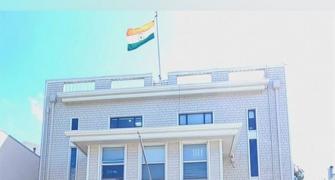 Khalistanis try to set Indian consulate in US afire