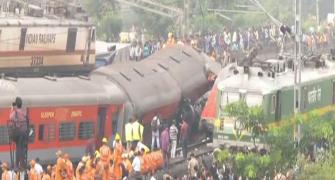 Signalling failure likely cause of triple train crash