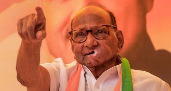 Pune man held for issuing death threat to Sharad Pawar