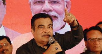 Govt fund shouldn't be used to build statues: Gadkari