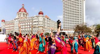 World rolls out mats to celebrate Yoga Day