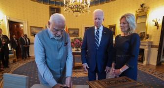 Modi gifts green diamond to Jill Biden