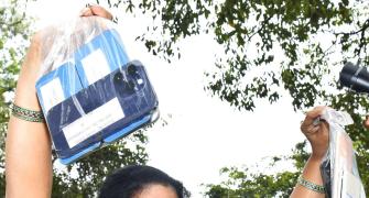 Day 3: Kavitha grilled for 10 hrs, submits phones