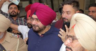 Navjot Sidhu likely to be released from jail on Apr 1