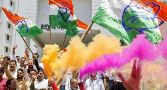 LEADS/RESULTS: Battle for Karnataka