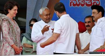 At Siddaramaiah oath-taking, Oppn's show of strength