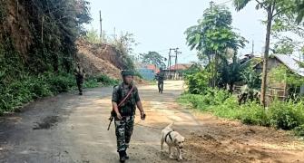 Fresh violence in Manipur 3 held; Army rushes to spot