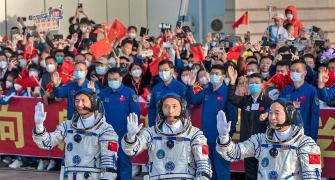 Chinese Astronauts Leave For Space