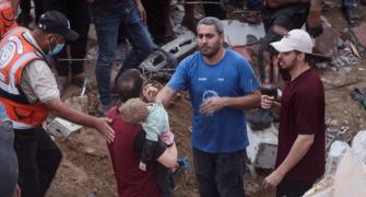 Israel bombs Gaza refugee camp to 'kill Hamas leader'