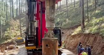 Tunnel rescue: Vertical boring on, what happens now