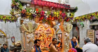 Navratri: Devotees Flock Mumbai Temple