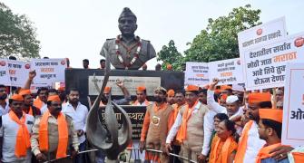 Maratha quota activists ends life in Mumbai