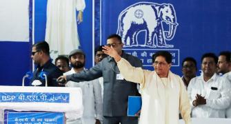 BSP goes back to roots, drops sarvjan, adds bahujan