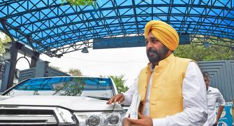 Treated like...: Bhagwant Mann meets Kejriwal in Tihar