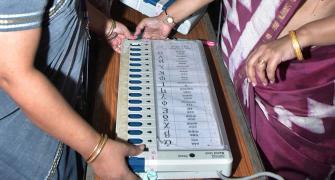 Case of EVM misfiring extra vote for BJP resolved: EC