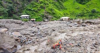 5 dead, 50 missing after cloudburst in Himachal