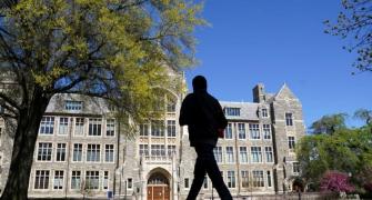 Indian facing US admission fraud charge to return