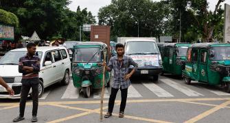 Bangladesh: Temples attacked; 2 Hindu leaders killed