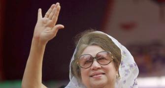 B'desh Prez dissolves parliament, ex-PM Khaleda freed