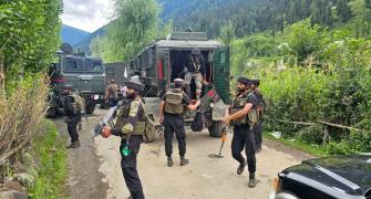 J-K encounter: Civilian dead, search ops intensify